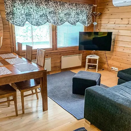 Lehtotuvat E By Interhome Kotila